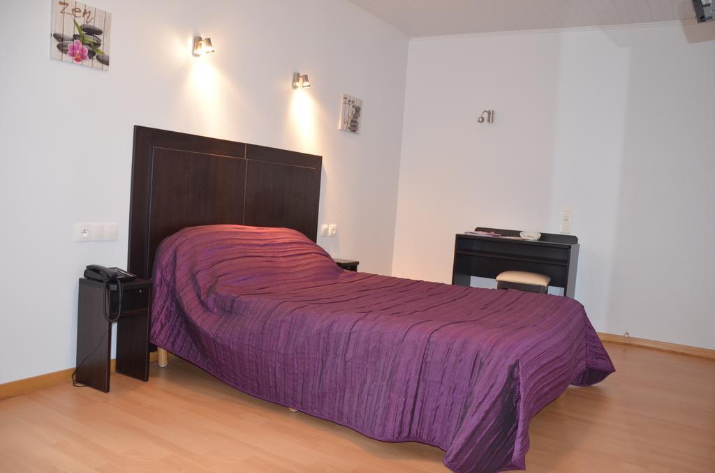Logis Auberge De L'Allagnonette Saint-Poncy Eksteriør billede