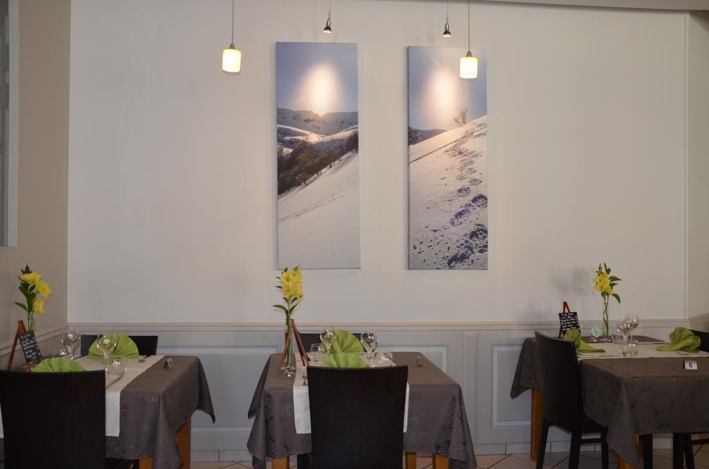 Logis Auberge De L'Allagnonette Saint-Poncy Eksteriør billede